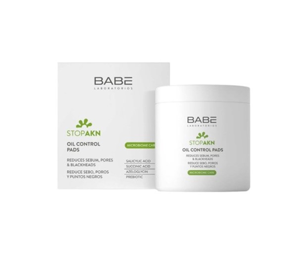 Babe StopAKN Oil Control pads